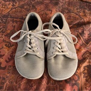 WHITIN Women's Beige Sneakers